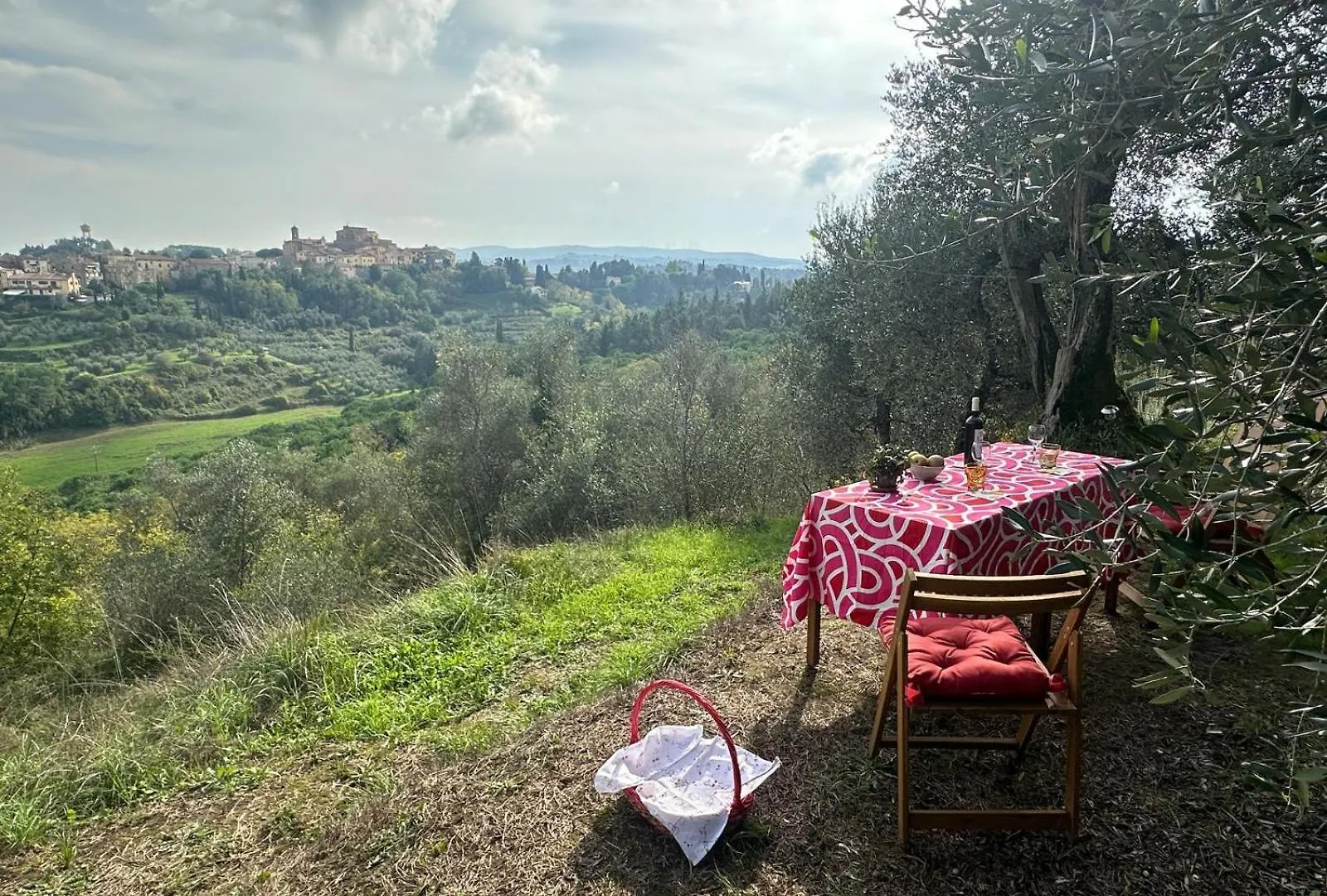La Lucciola Villa Lari